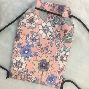 TRIANGL Neoprene Floral Drawstring Beach Bag